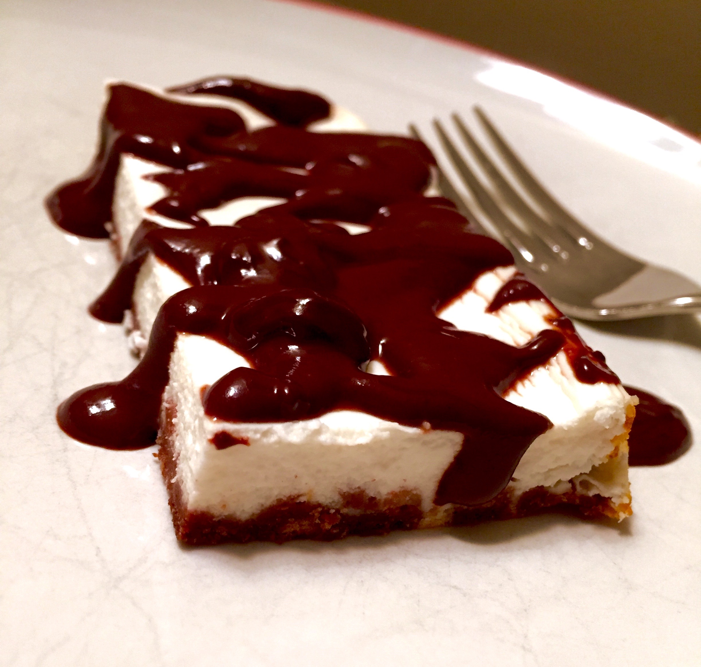 Healthy ChocolateDrizzled Cheesecake